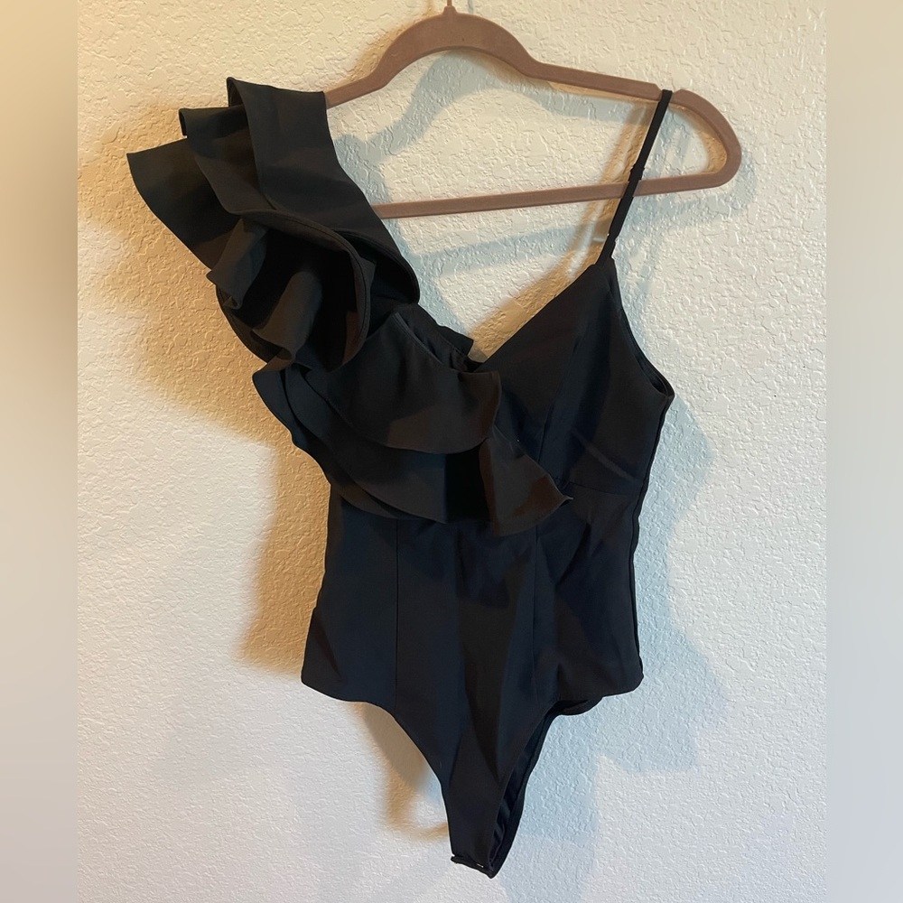 Black One Ruffled Shoulder Bodysuit - Size Small